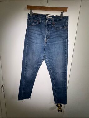 Levi’s Women’s Wedgie Skinny Jeans Size 30